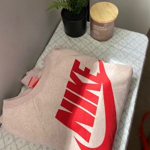 NIKE sweater